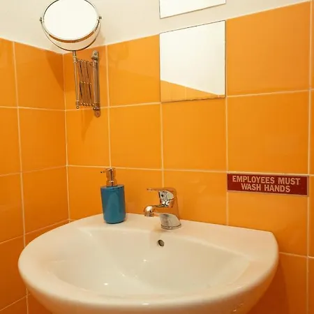 Lo Di Luca Apartment *